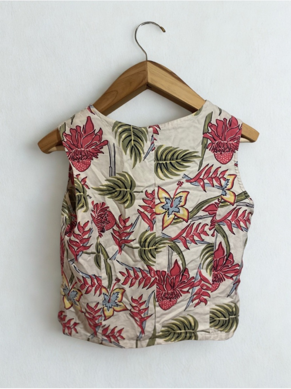 Pineapple Moon 100% Silk Sleeveless Tropical Button Down Blouse Size Small - Picture 2 of 6